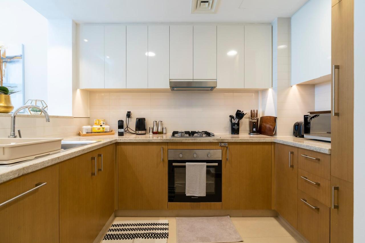 Prestige Living 1Br With Full Burj Khalifa View By Auberge Dubaj Zewnętrze zdjęcie